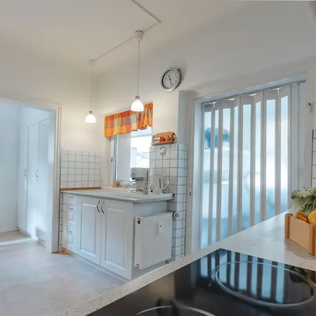 Schubert By Interhome *